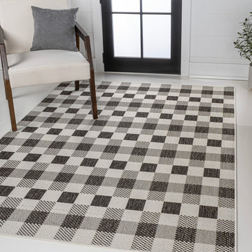 Darcy Traditional Geometric Bold Gingham Area Rug